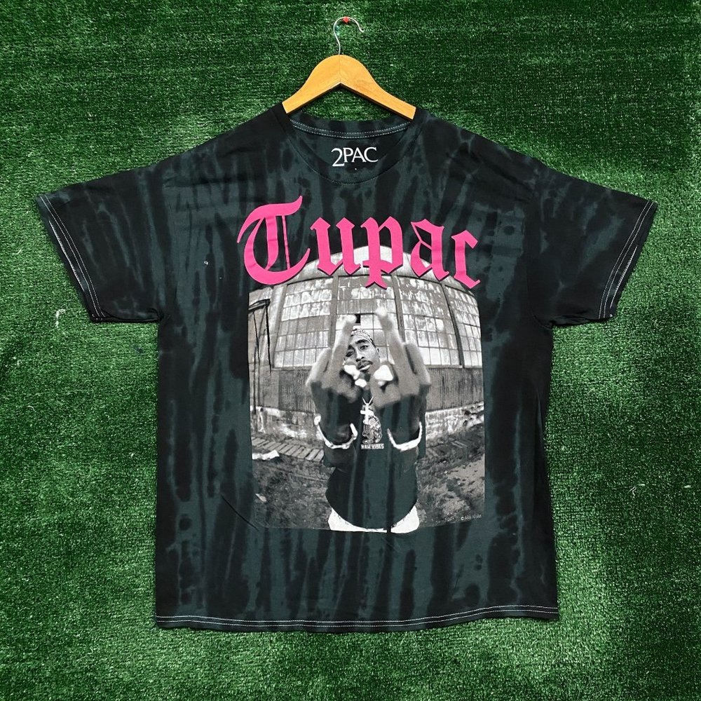 2pac tie dye Tshirt size large